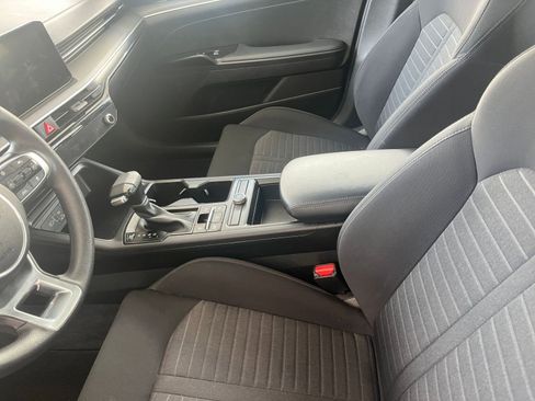 Used 2025 Kia K5 LXS image 39