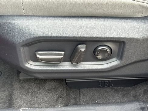 Used 2026 Toyota Sequoia Limited AWD/4WD image 17