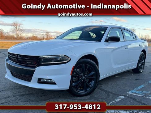 Used 2023 Dodge Charger SXT w/ Blacktop Package image 1