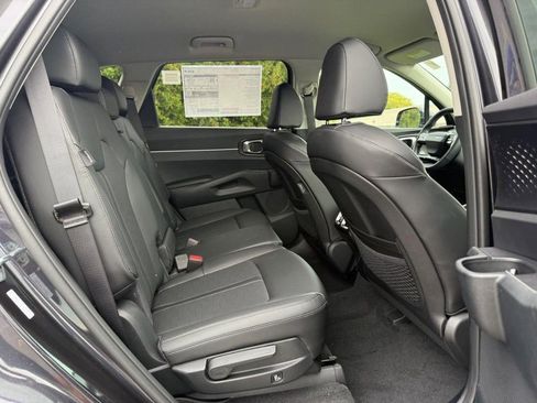 New 2026 Kia Sorento S image 6