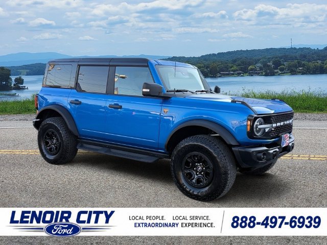 Certified 2025 Ford Bronco Badlands AWD/4WD image 1