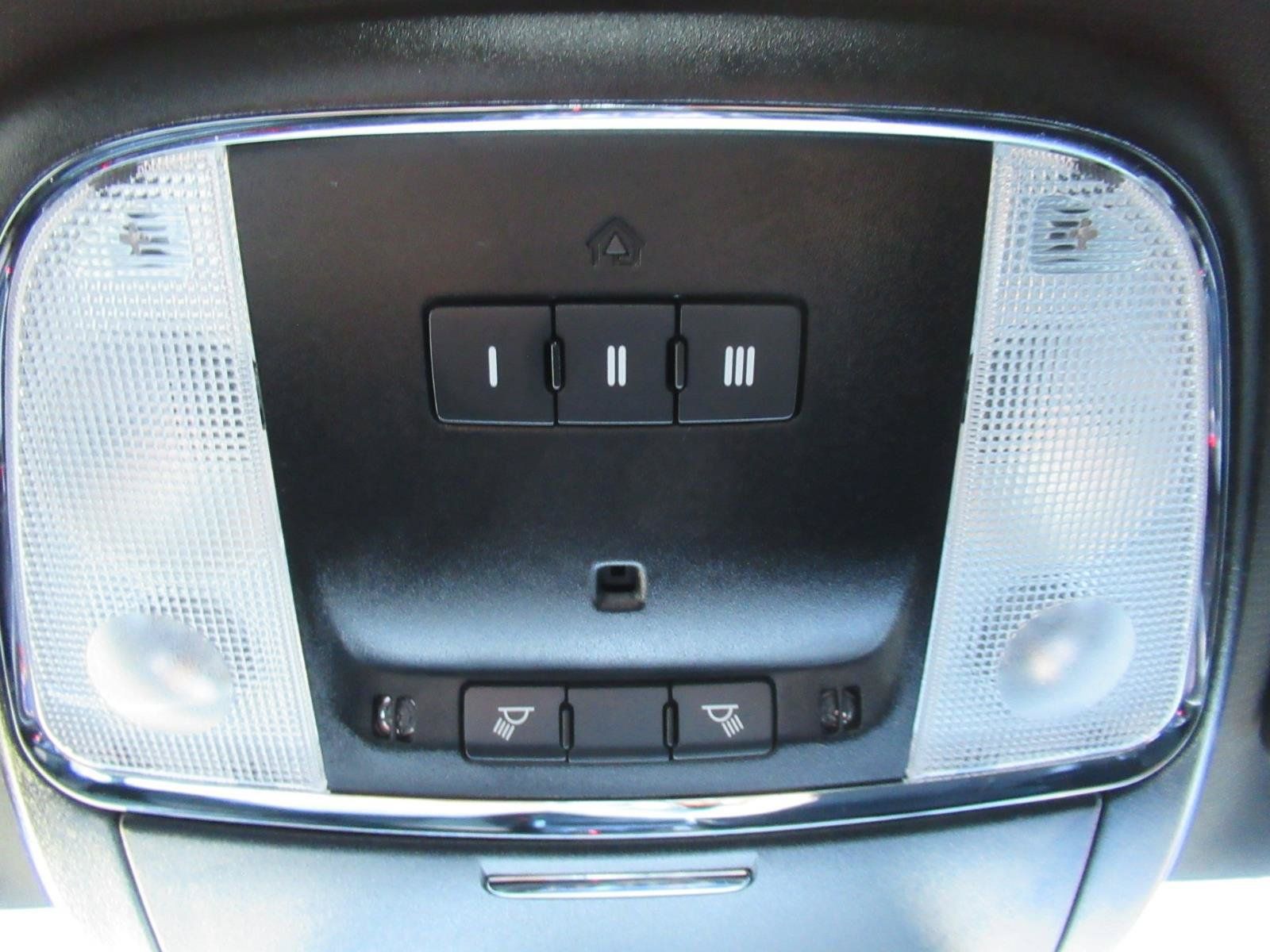 Used 2022 Dodge Charger Scat Pack w/ Plus Group RWD image 32