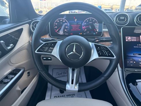 Used 2025 Mercedes-Benz C 300 Sedan image 16