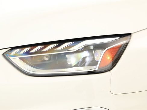 Used 2023 Audi A4 2.0T Premium Plus w/ Premium Plus Package image 34