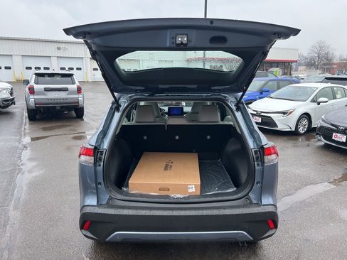 New 2026 Toyota Corolla Cross L image 9