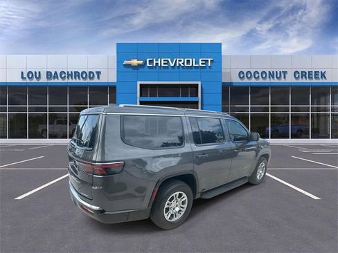 Used 2022 Jeep Wagoneer Series I image 8