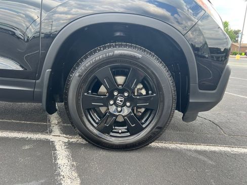 Used 2018 Honda Ridgeline Black Edition image 29