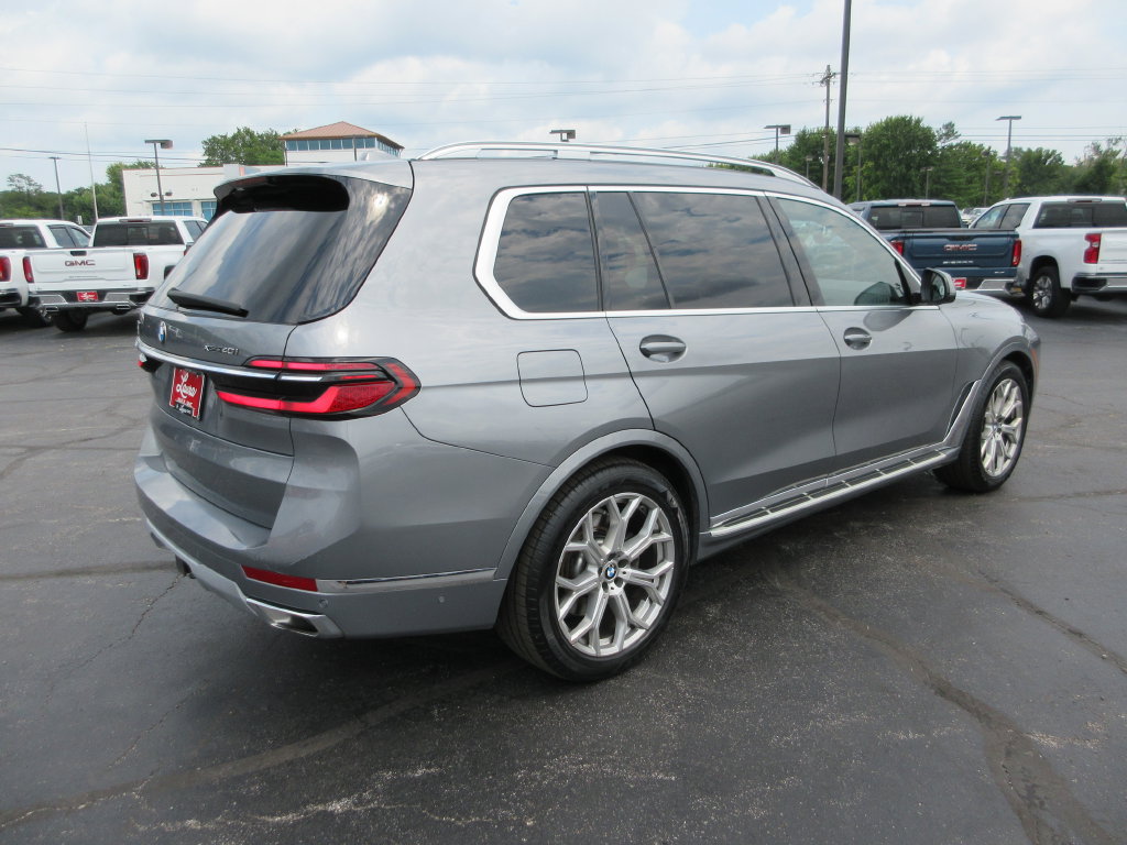 Used 2023 BMW X7 xDrive40i w/ Executive Package AWD/4WD image 6