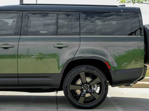 New 2026 Land Rover Defender 130 S AWD/4WD image 18