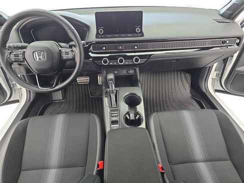 Used 2024 Honda Civic Sport image 9
