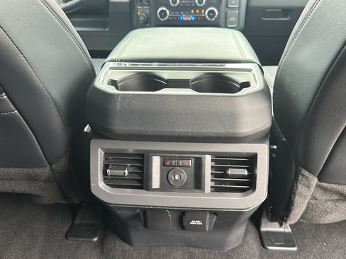 Used 2024 Ford F250 Lariat AWD/4WD image 16