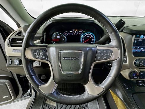 Used 2017 GMC Yukon Denali w/ Open Road Package image 9
