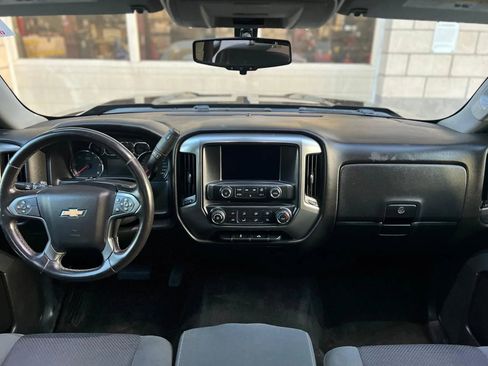 Used 2018 Chevrolet Silverado 1500 LT image 23