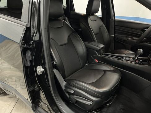 Used 2022 Jeep Compass Altitude image 27