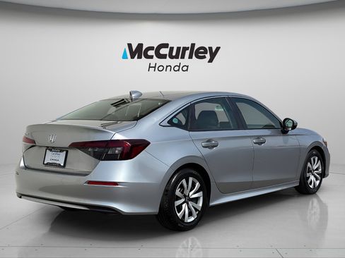 Certified 2025 Honda Civic LX image 3