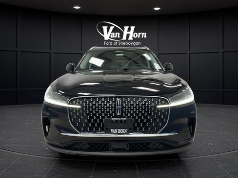 Used 2025 Lincoln Aviator Reserve image 12