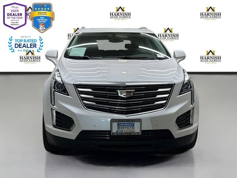 Used 2019 Cadillac XT5 Luxury AWD/4WD image 2