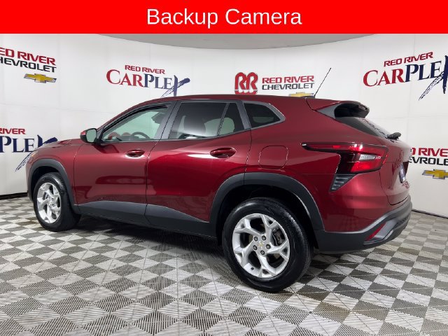 Used 2024 Chevrolet Trax LS w/ LS Convenience Package FWD image 6