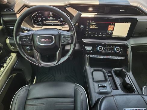 Used 2024 GMC Sierra 2500 AT4X AWD/4WD image 27