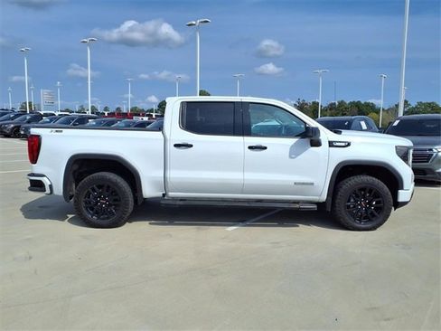 Used 2023 GMC Sierra 1500 Elevation w/ LPO, Elevation Black Package image 22