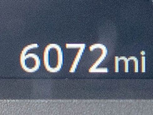 Used 2025 Toyota Tacoma SR5 AWD/4WD image 14