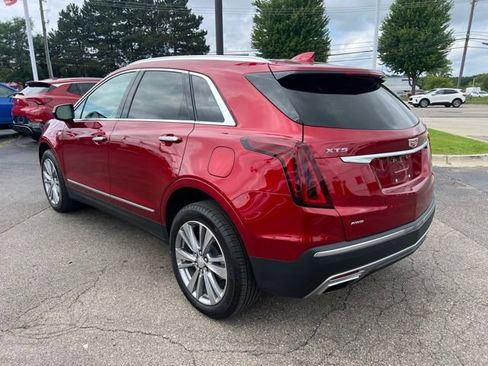 Used 2024 Cadillac XT5 Premium Luxury w/ LPO, Floor Liner Package AWD/4WD image 7