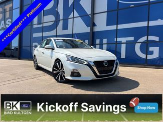 Used 2020 Nissan Altima 2.0 Platinum image 1