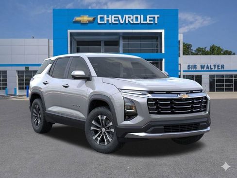 New 2026 Chevrolet Equinox LT w/ Convenience Package II image 8
