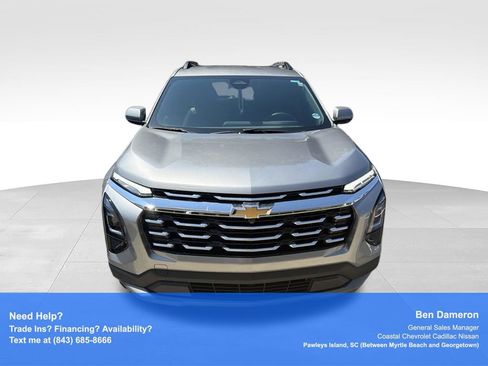 Used 2025 Chevrolet Equinox LT w/ Convenience Package II FWD image 2