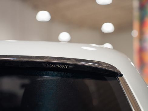 Used 2020 Rolls-Royce Phantom Sedan RWD image 40