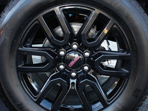 New 2026 GMC Sierra 1500 Elevation w/ Preferred Package image 11