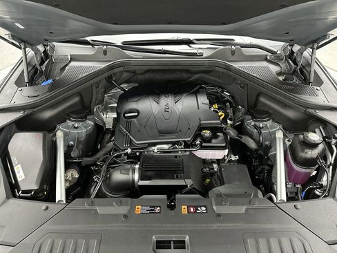 Certified 2026 Genesis GV80 2.5T Advanced image 27