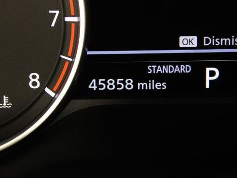 Certified 2021 Nissan Rogue SV FWD image 28