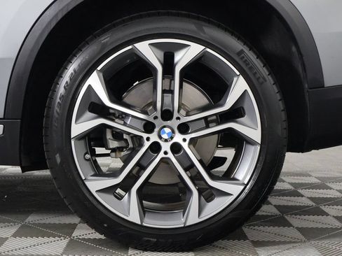 Used 2026 BMW X5 sDrive40i RWD image 16