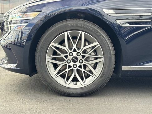New 2026 Genesis G80 2.5T image 13