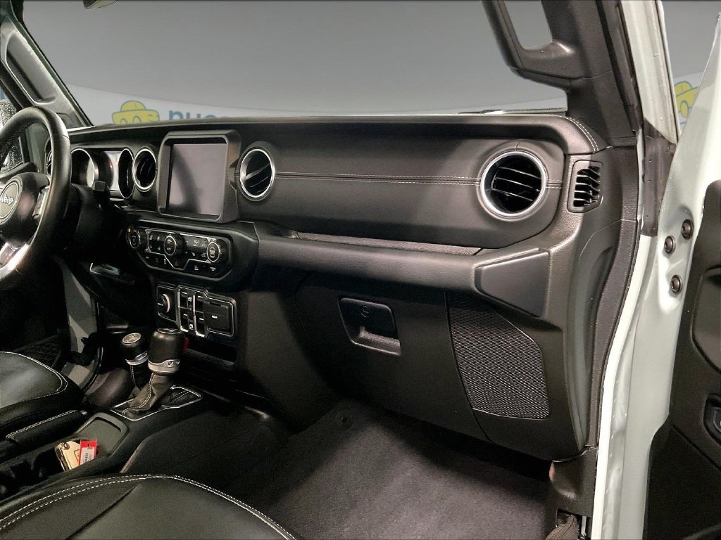 Used 2023 Jeep Wrangler Unlimited Sahara w/ Cold Weather Group AWD/4WD image 13