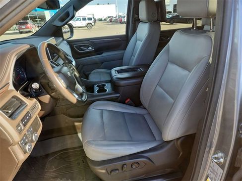 Certified 2021 Chevrolet Suburban LT w/ Rear Media and Nav Package image 19