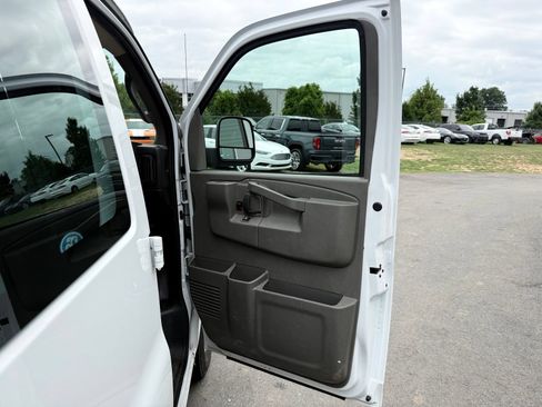 Used 2023 Chevrolet Express 2500 w/ Driver Convenience Package RWD image 20