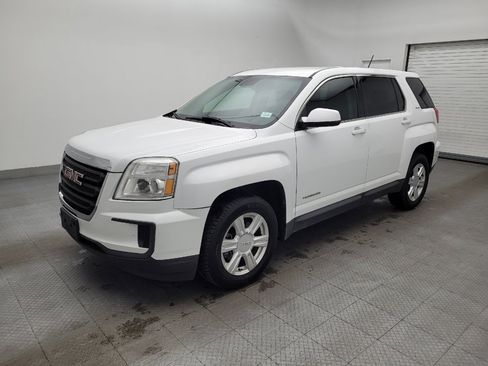 Used 2016 GMC Terrain SLE image 2