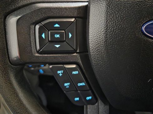 Used 2019 Ford F250 XLT w/ XLT Premium Package image 47