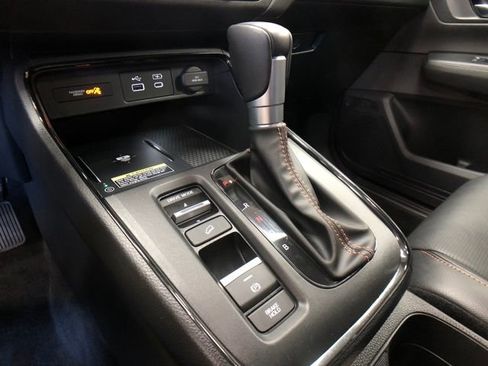 Used 2024 Honda CR-V Sport-L image 17