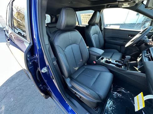 Used 2026 Subaru Outback Touring w/ Touring Package AWD/4WD image 15