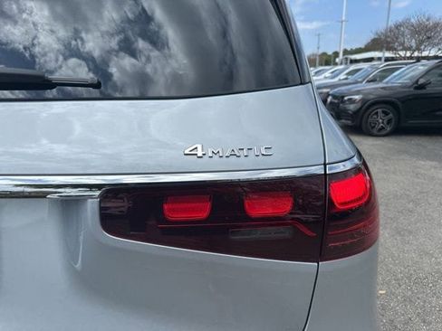 New 2026 Mercedes-Benz GLS 450 4MATIC image 6