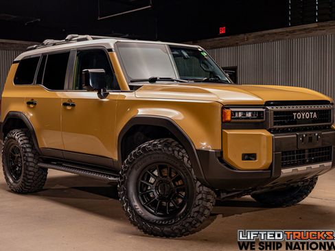 Used 2024 Toyota Land Cruiser Base image 1