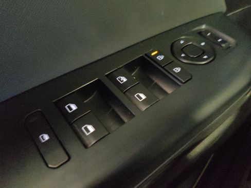 Used 2025 Kia K4 FWD image 27