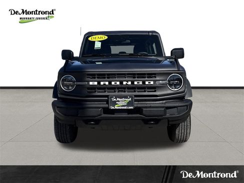 New 2025 Ford Bronco 4-Door image 2