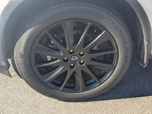 Used 2024 Nissan Murano SL image 10