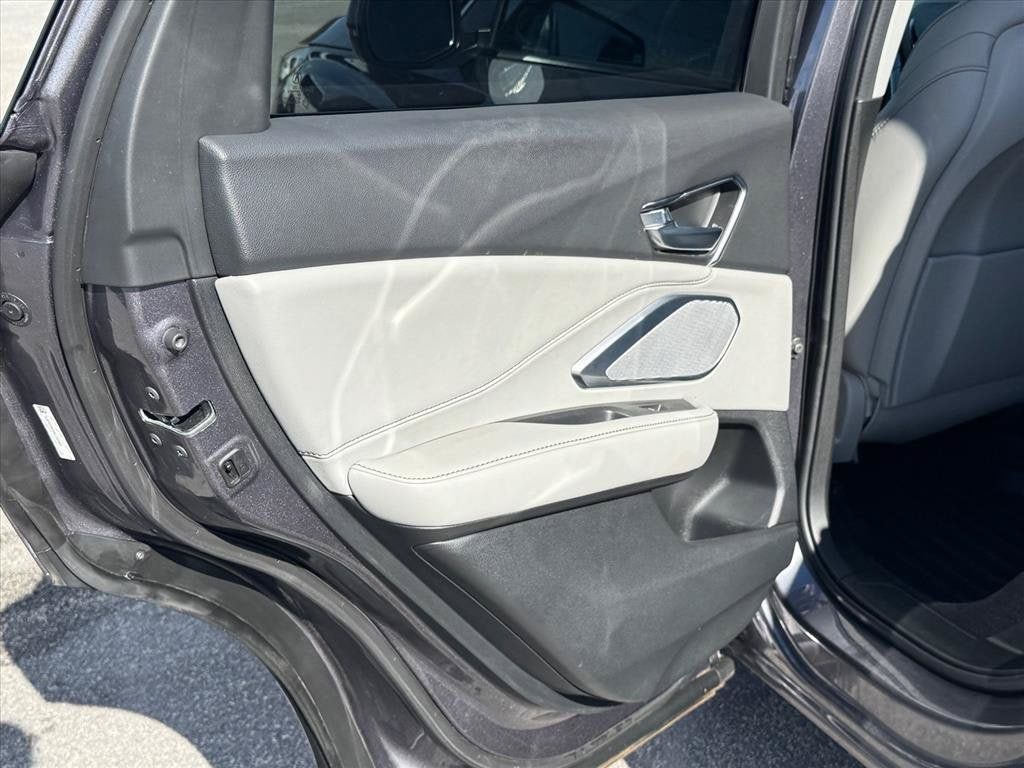 Used 2019 Acura RDX w/ Technology Package AWD/4WD image 13