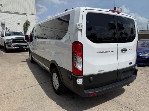 Used 2024 Ford Transit 350 XLT RWD image 6