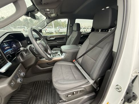 Used 2024 Chevrolet Silverado 1500 RST w/ Convenience Package II image 27